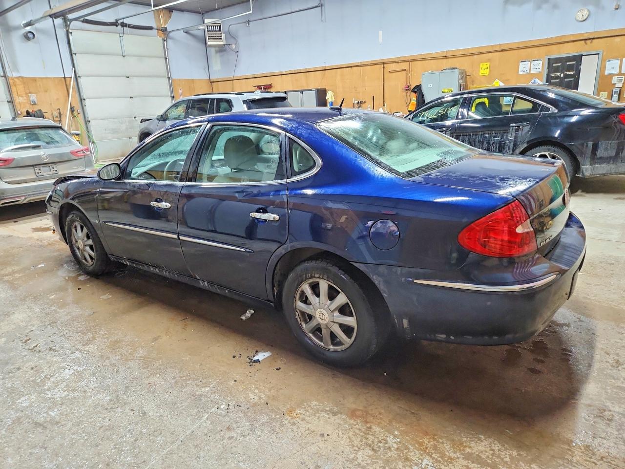 2009 BUICK LACROSSE CXL photo 2