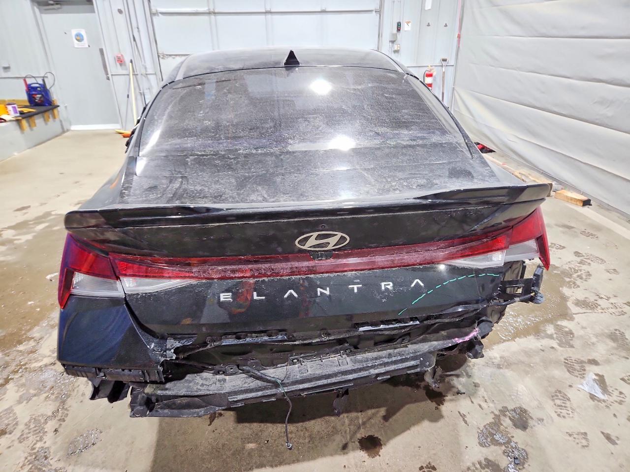 2024 HYUNDAI ELANTRA SEL photo 11