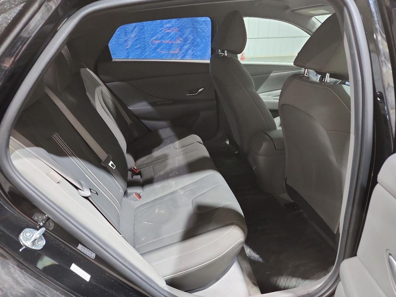2024 HYUNDAI ELANTRA SEL photo 19