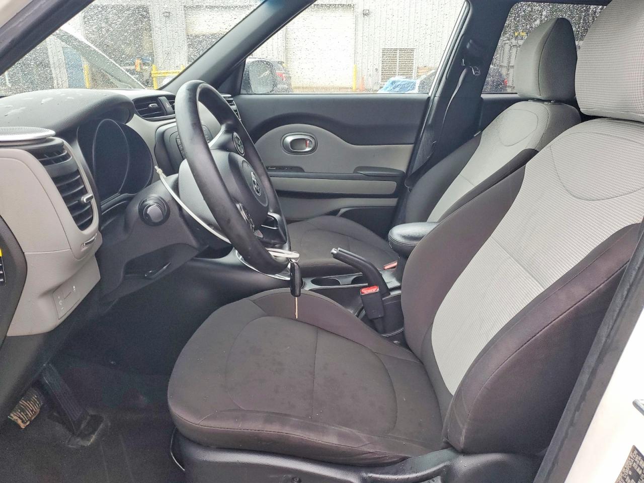 2016 KIA SOUL BASE photo 13