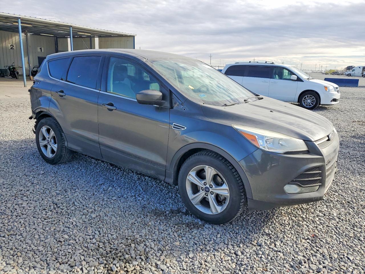 2015 FORD ESCAPE SE photo 4