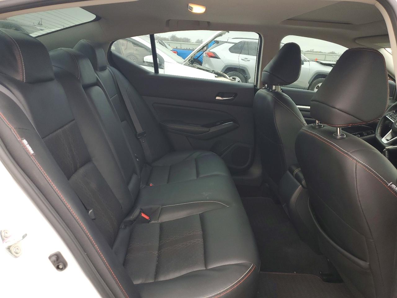 2024 NISSAN ALTIMA 2.5 SR photo 10