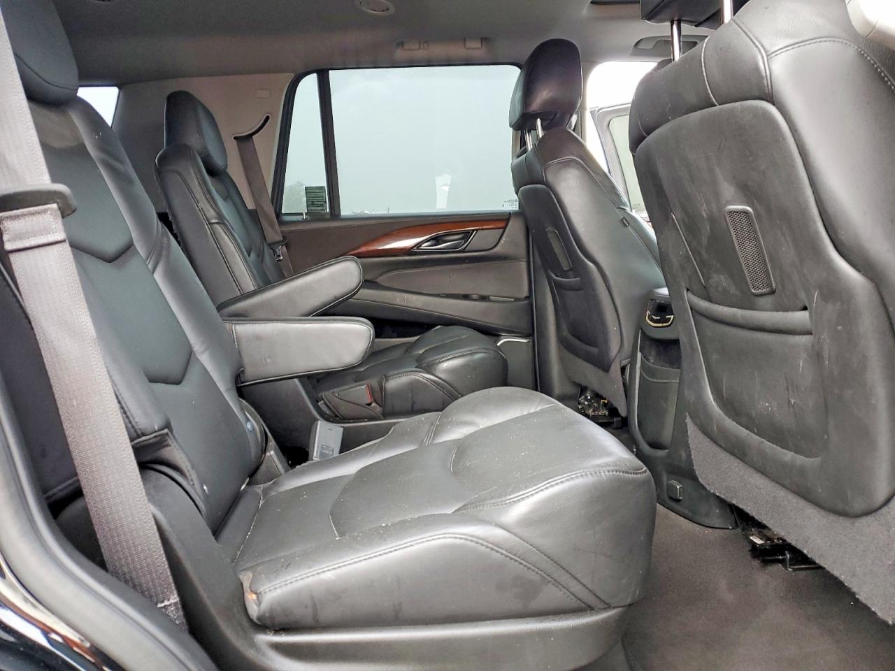 2020 CADILLAC ESCALADE LUXURY photo 11