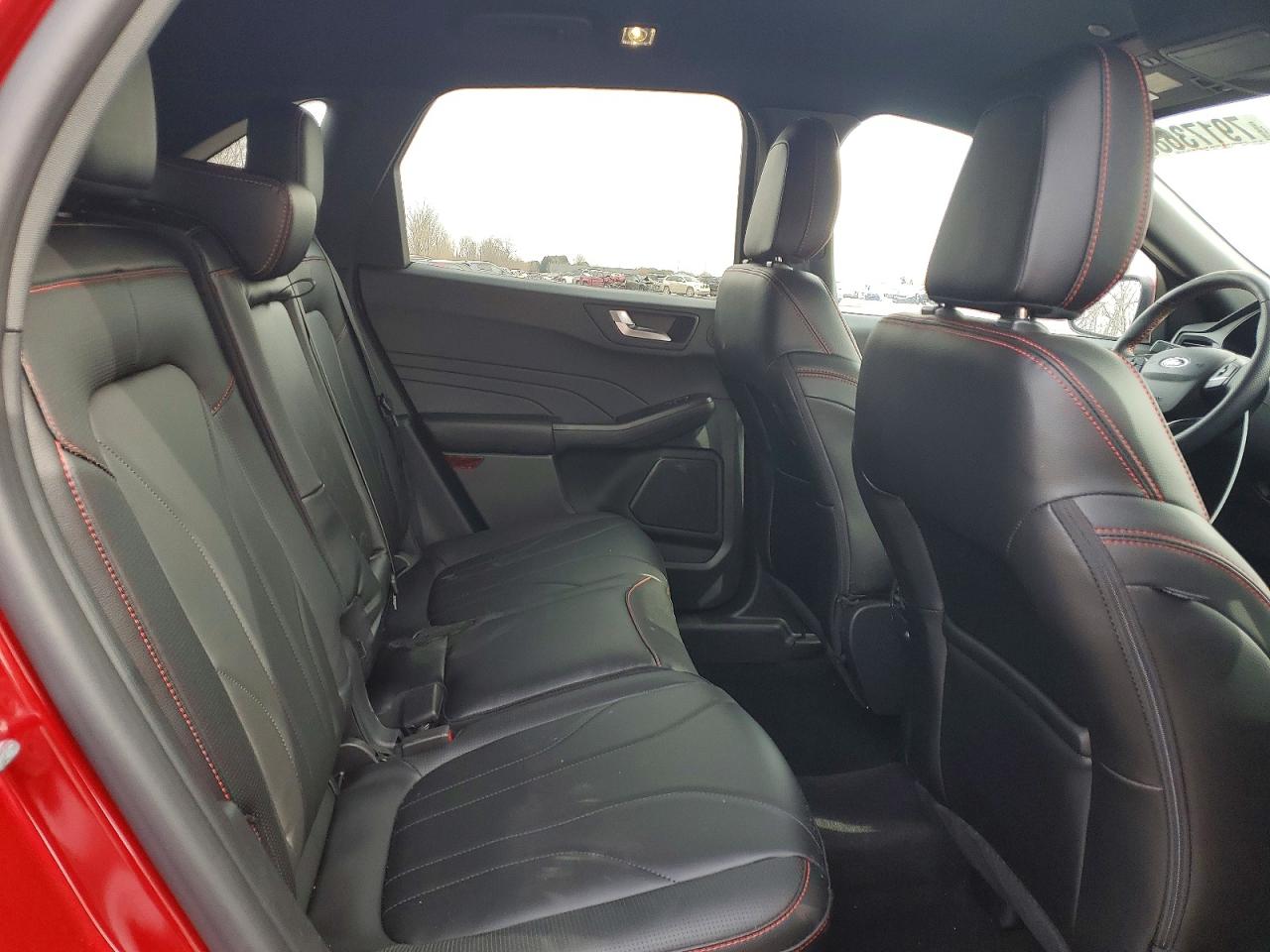 2025 FORD ESCAPE ST LINE ELITE photo 31