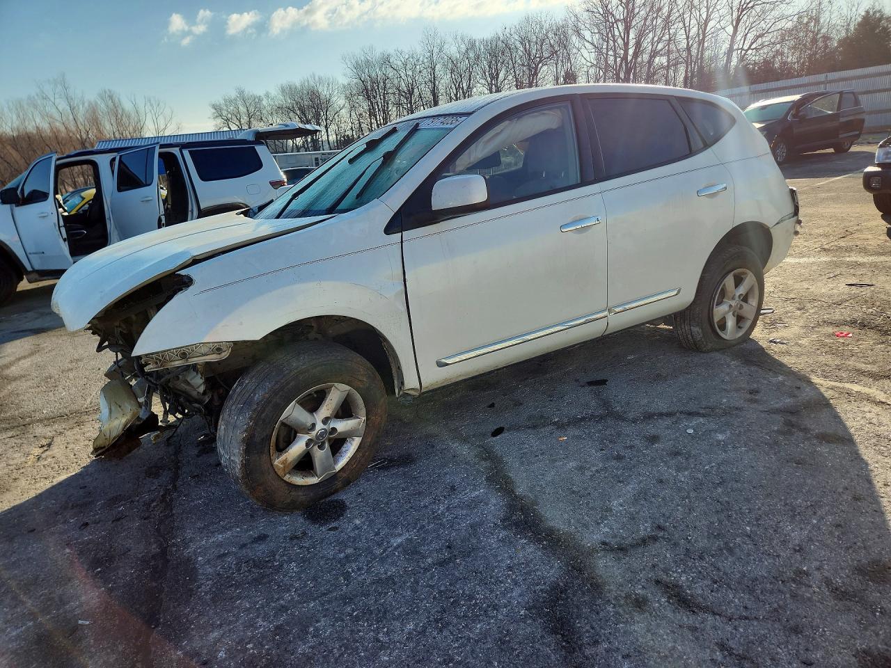 2013 NISSAN ROGUE