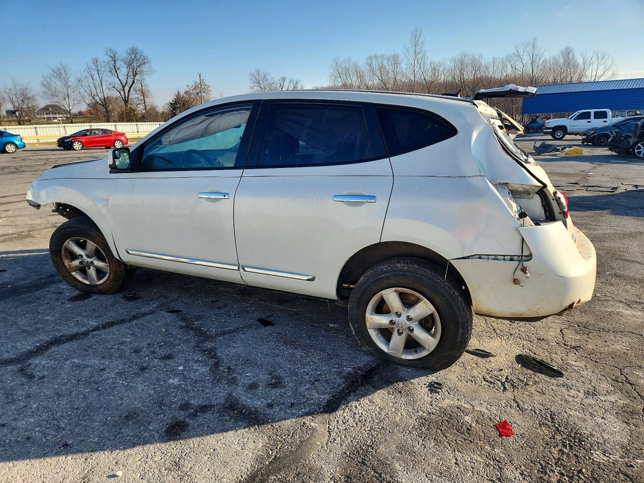 2013 NISSAN ROGUE S photo 3