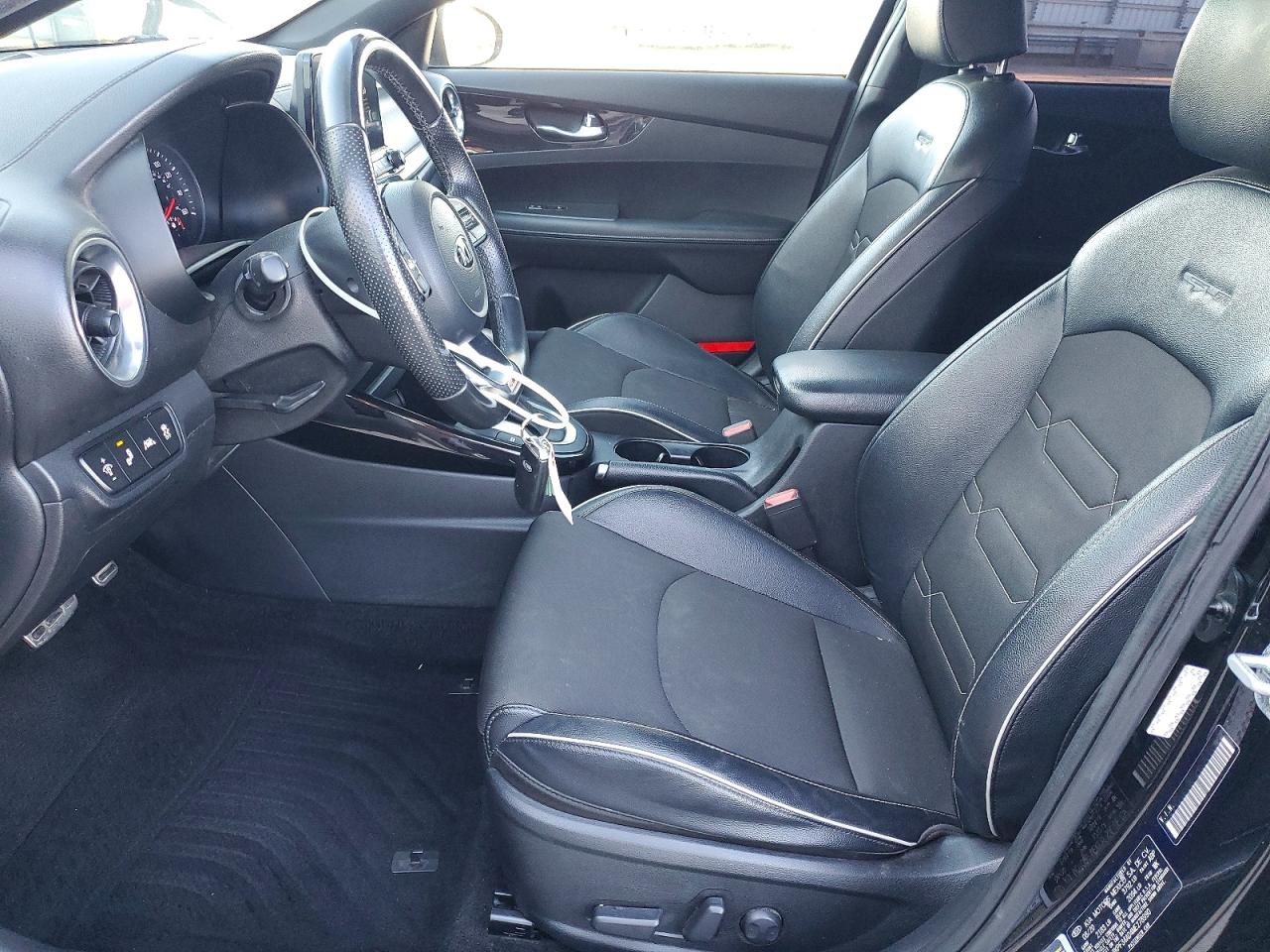 2021 KIA FORTE GT-LINE photo 13