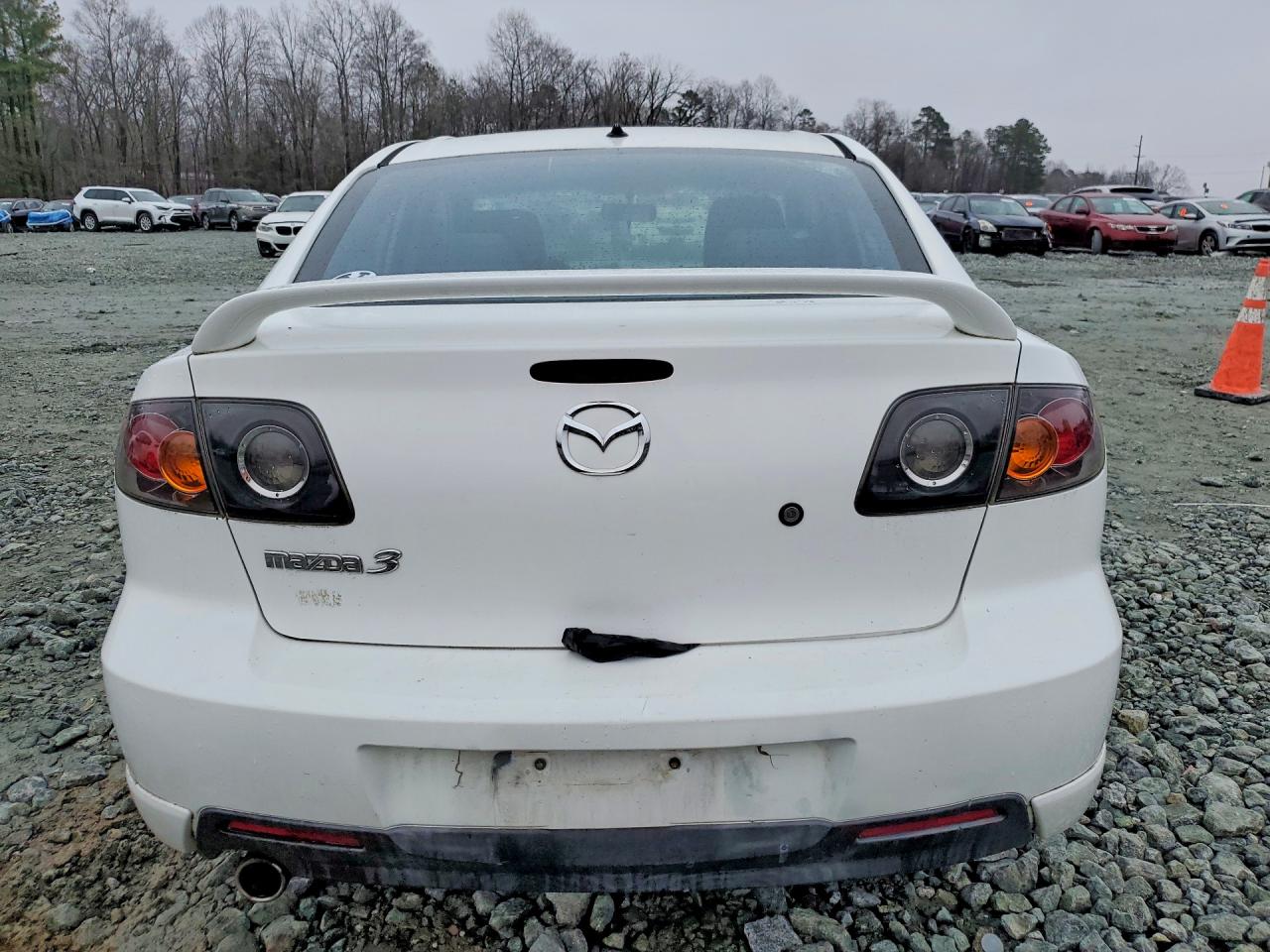 2004 MAZDA 3 S photo 11