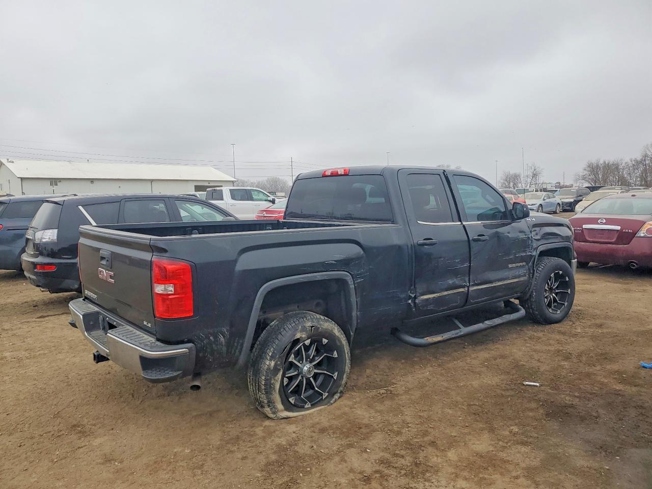 2015 GMC SIERRA K1500 SLE photo 7