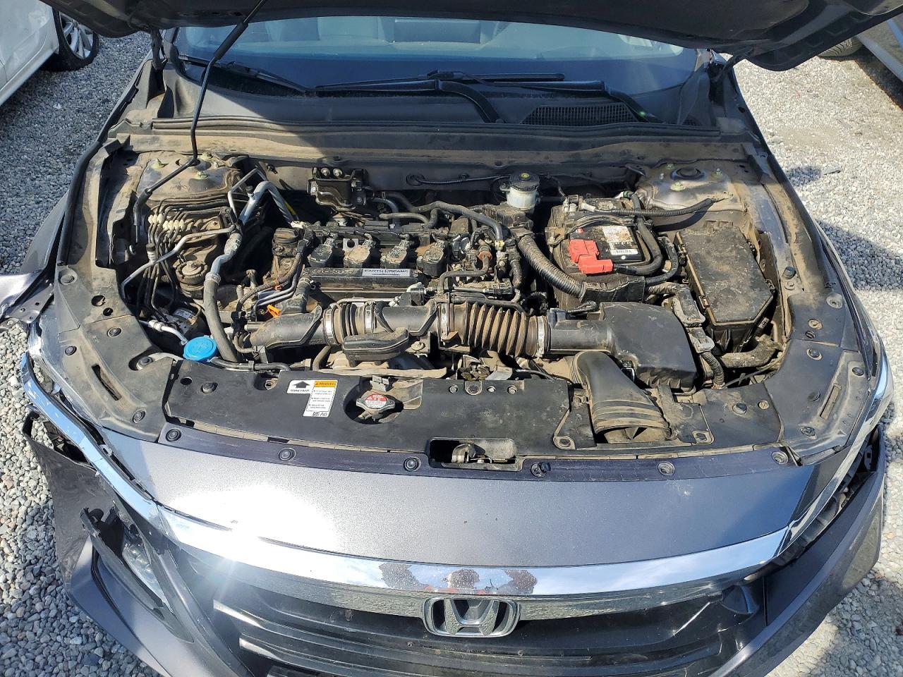 2018 HONDA ACCORD TOURING photo 21