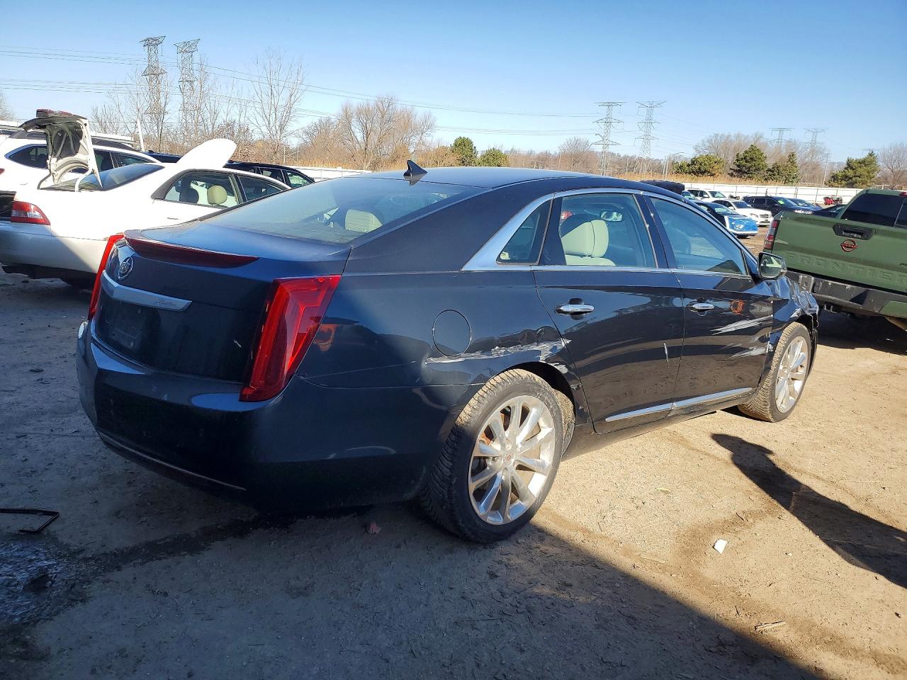 2013 CADILLAC XTS photo 5