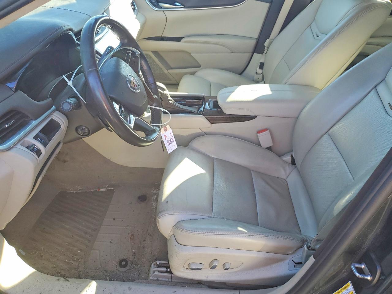 2013 CADILLAC XTS photo 13