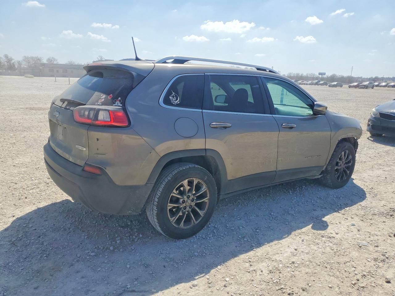 2019 JEEP CHEROKEE LATITUDE PLUS photo 3