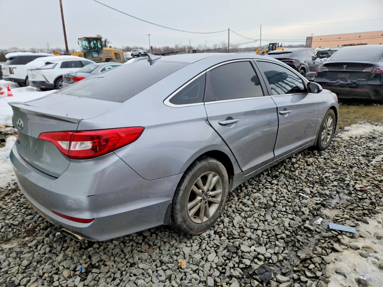 2015 HYUNDAI SONATA SE photo 5