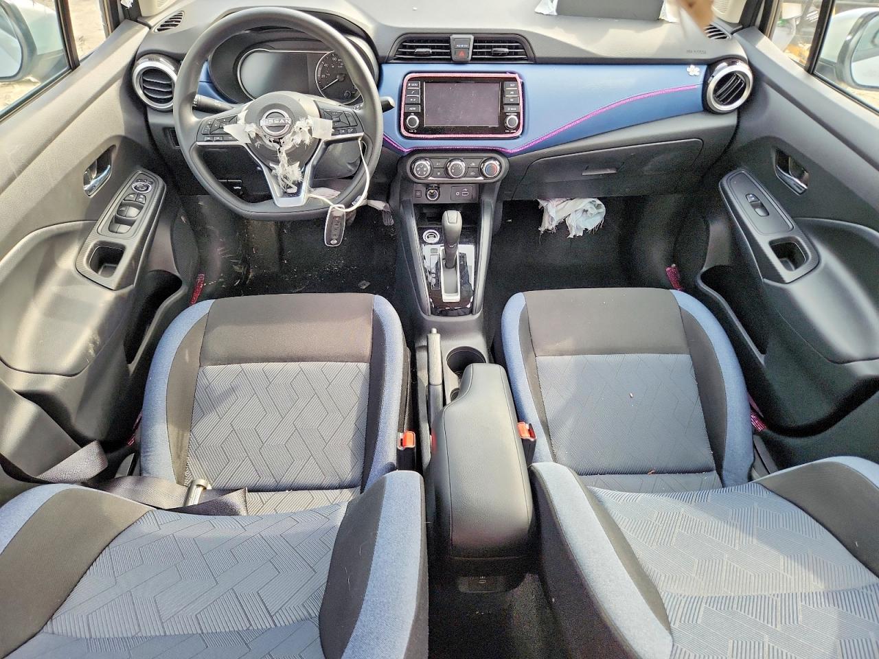 2025 NISSAN VERSA SV photo 15