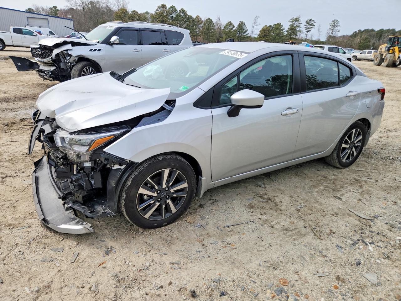 2025 NISSAN VERSA
