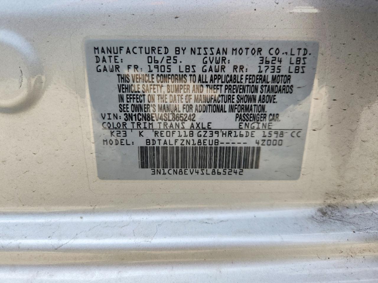 2025 NISSAN VERSA SV photo 25