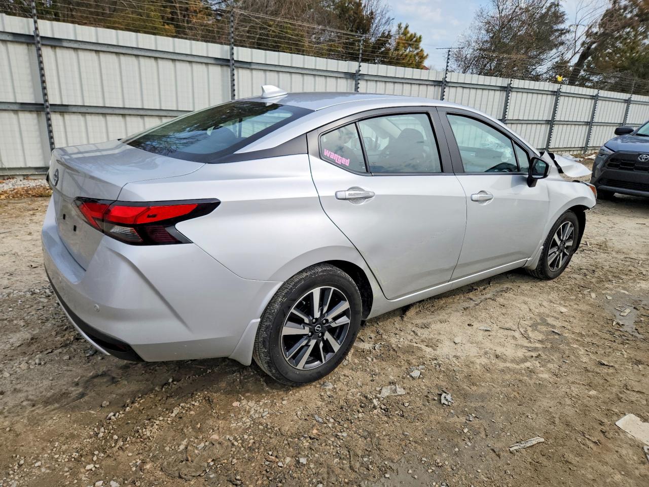 2025 NISSAN VERSA SV photo 5