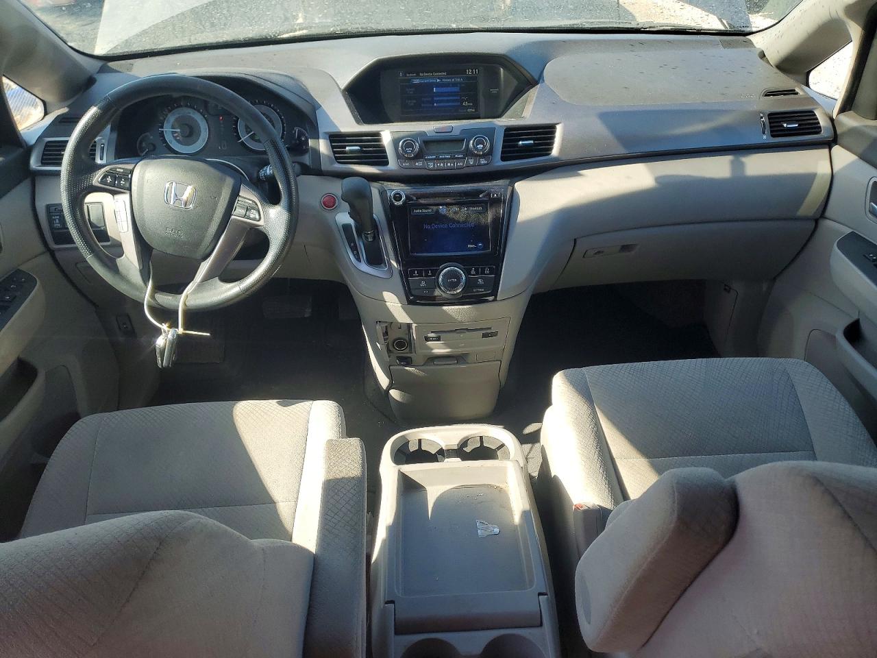2016 HONDA ODYSSEY SE photo 8