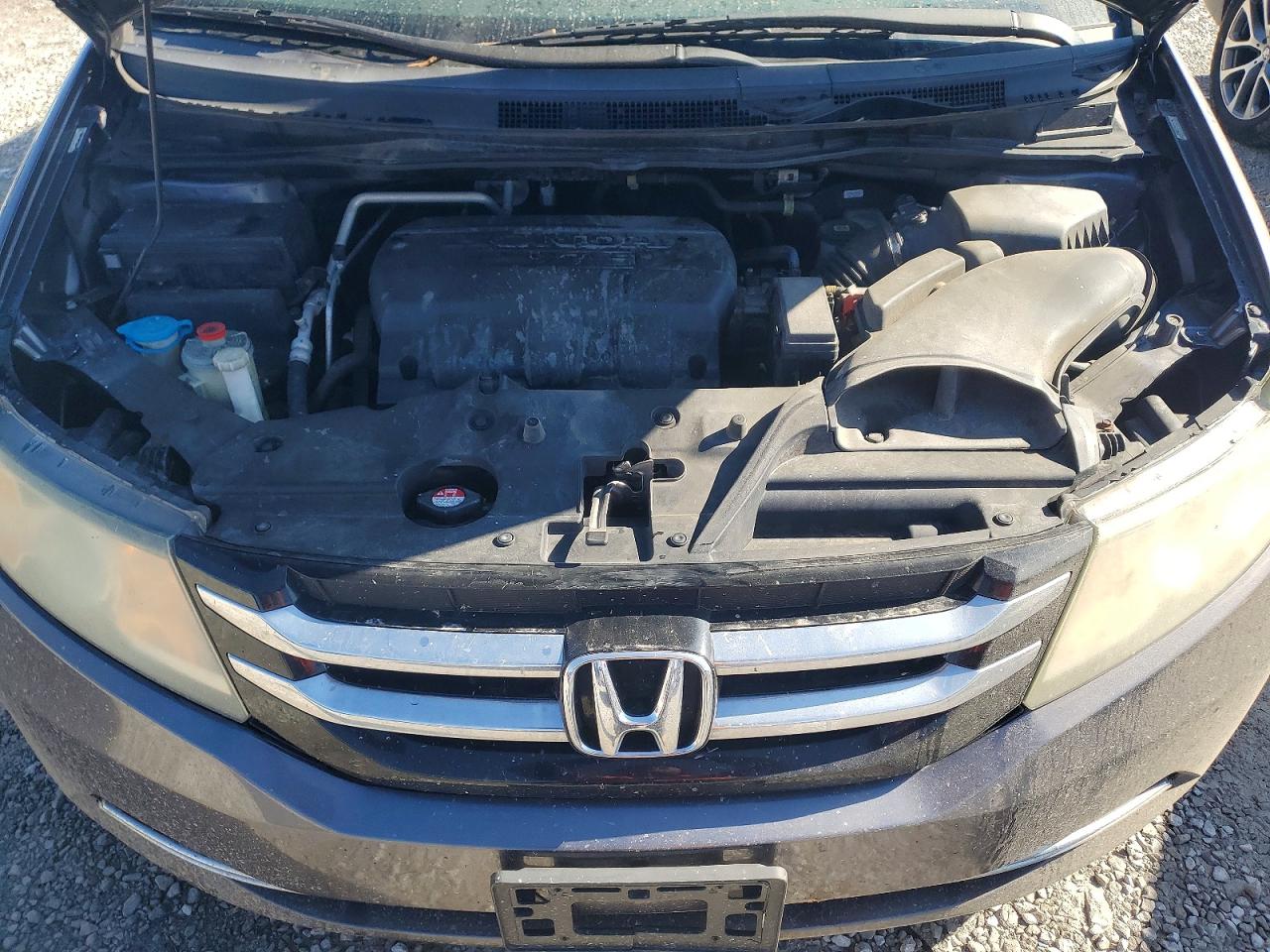 2016 HONDA ODYSSEY SE photo 12