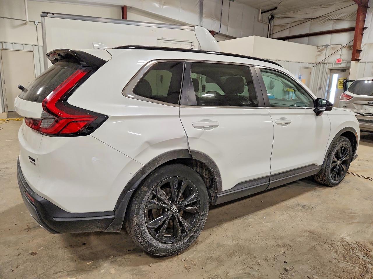 2024 HONDA CR-V SPORT TOURING photo 3