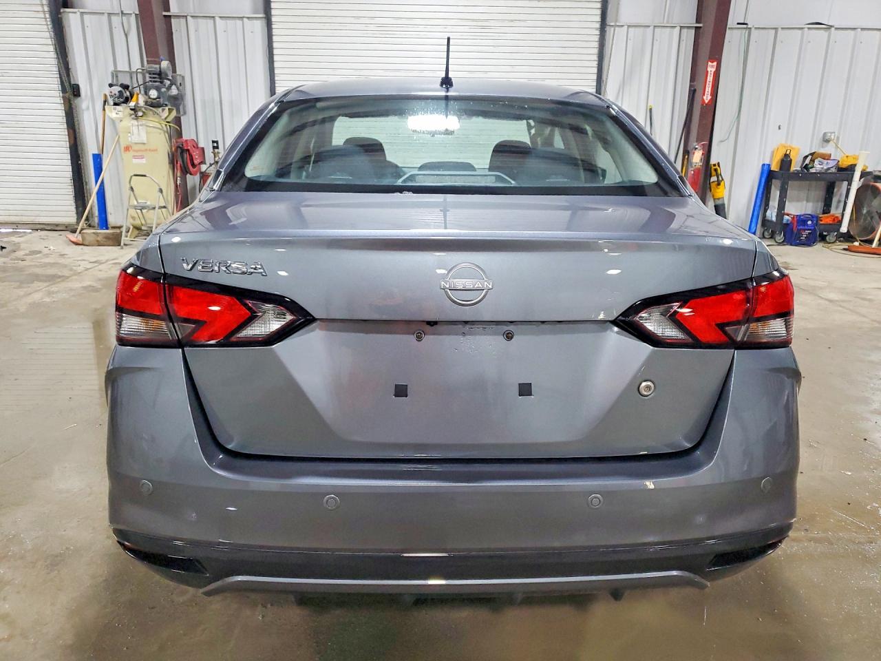 2024 NISSAN VERSA S photo 11