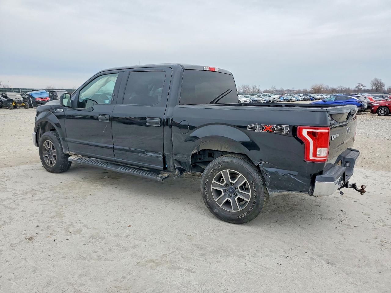 2017 FORD F150 SUPERCREW photo 2