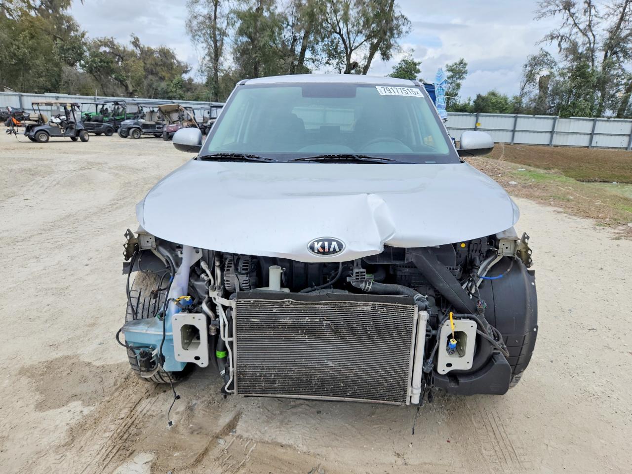 2020 KIA SOUL LX photo 5