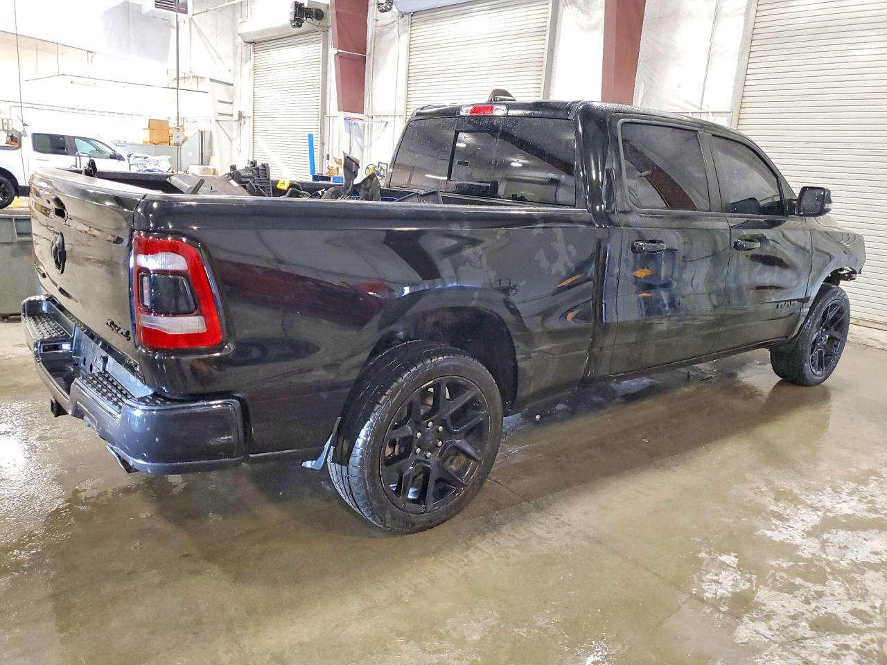 2023 RAM 1500 LARAMIE photo 3