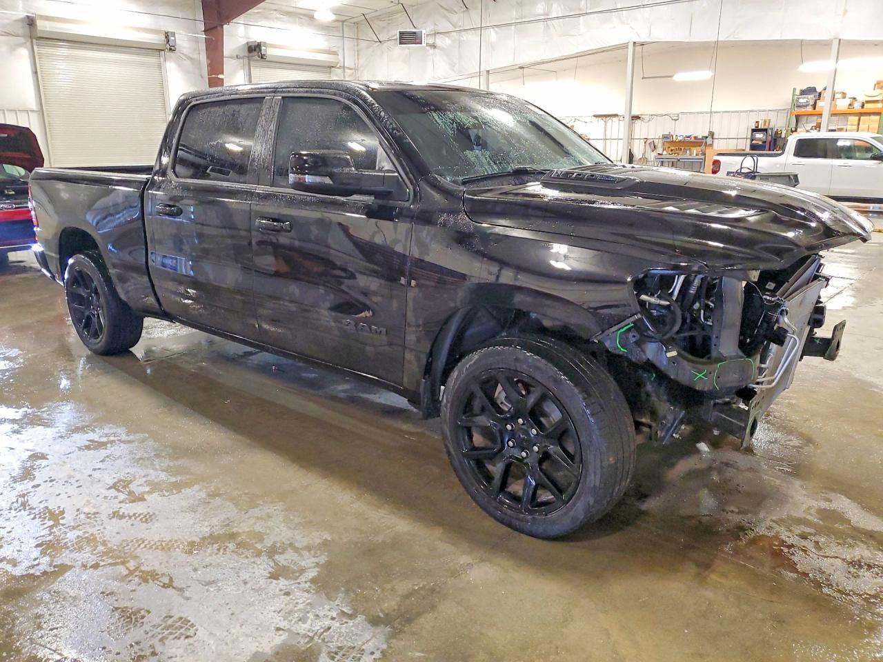 2023 RAM 1500 LARAMIE photo 4