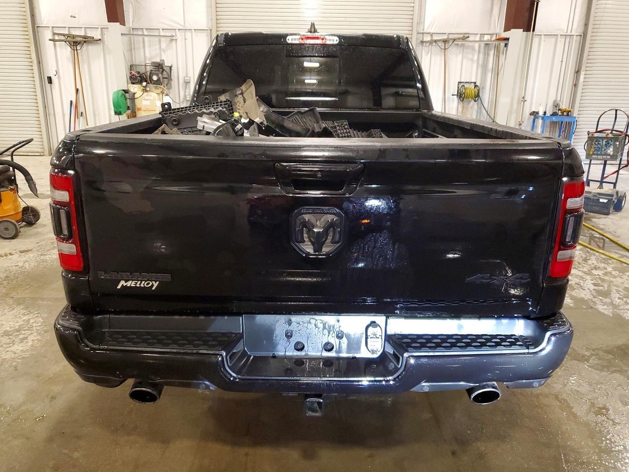 2023 RAM 1500 LARAMIE photo 6