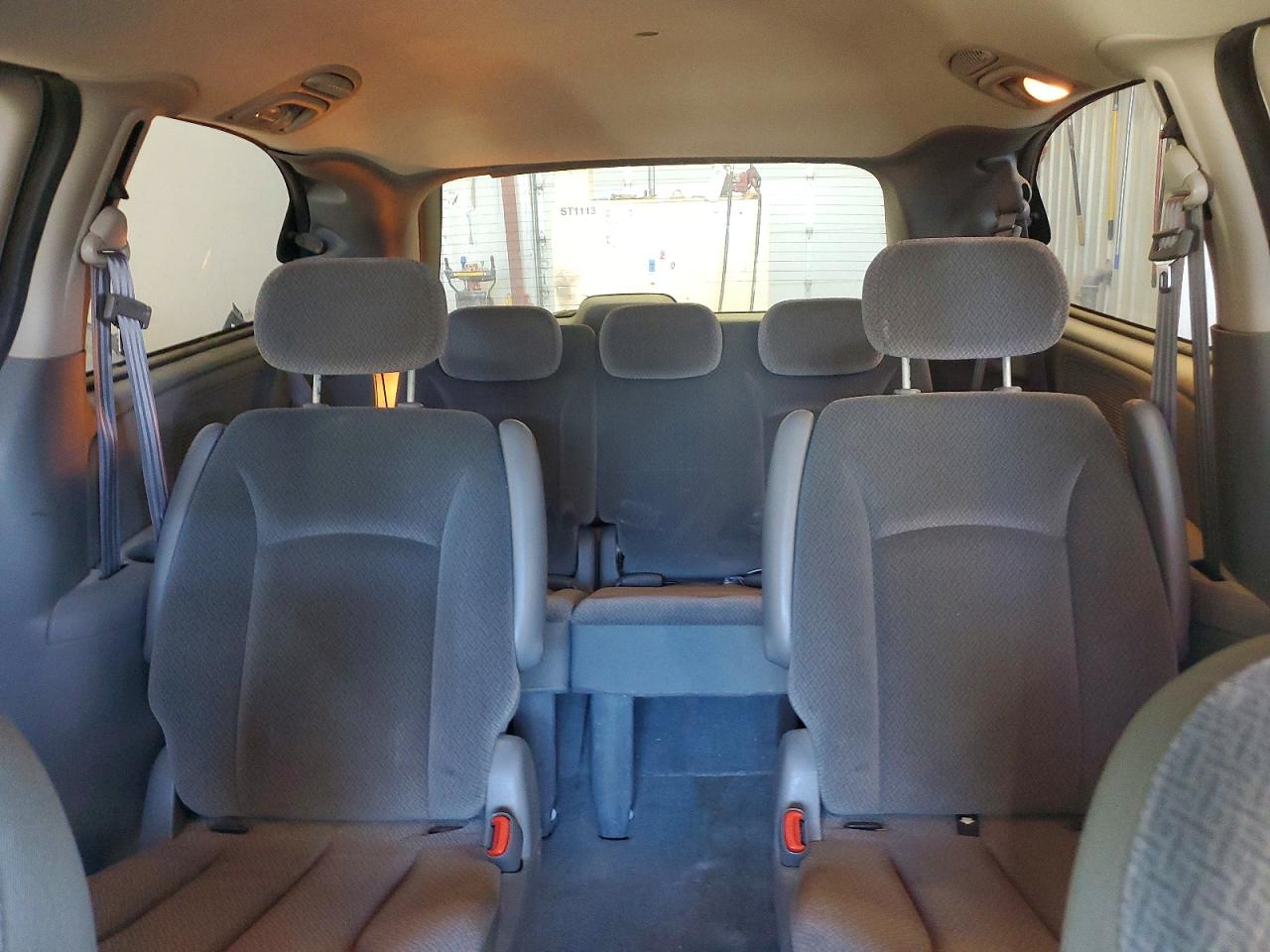2005 CHRYSLER TOWN & COUNTRY TOURING photo 10