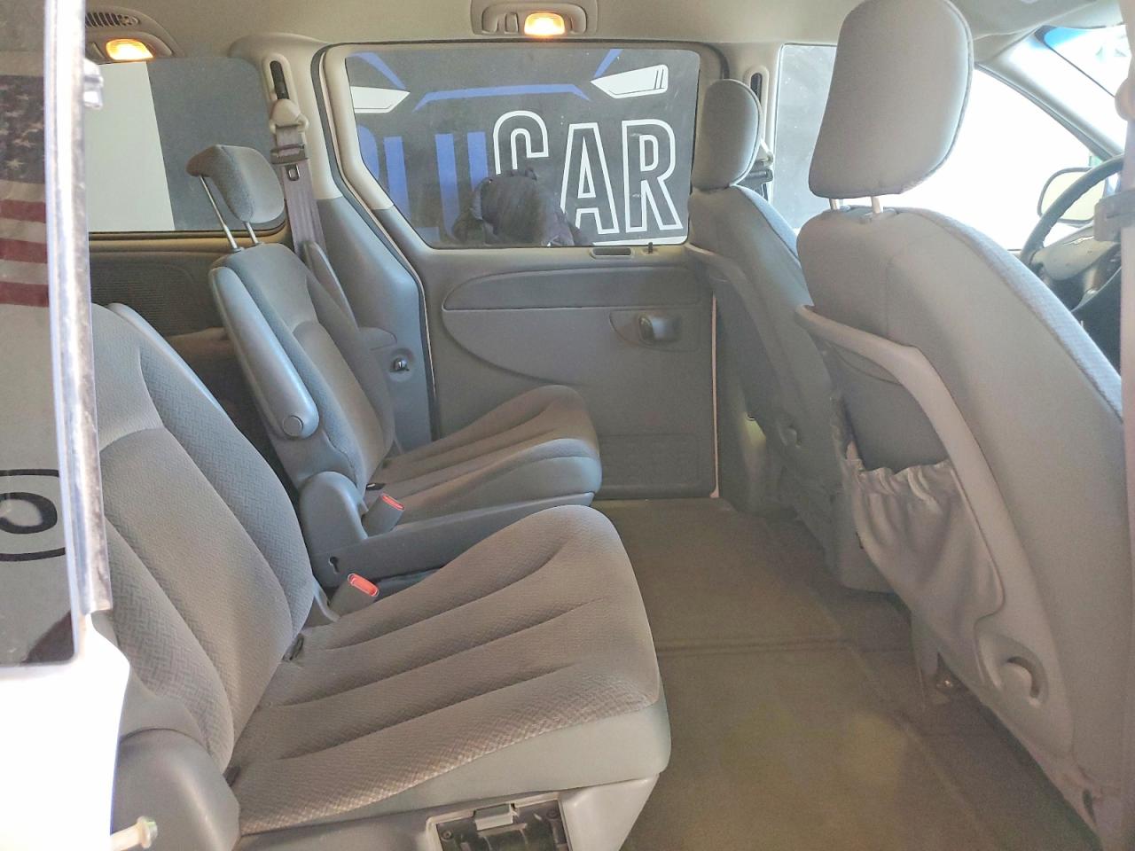 2005 CHRYSLER TOWN & COUNTRY TOURING photo 11