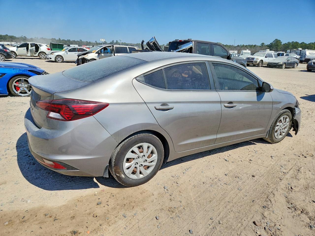 2020 HYUNDAI ELANTRA SE photo 5