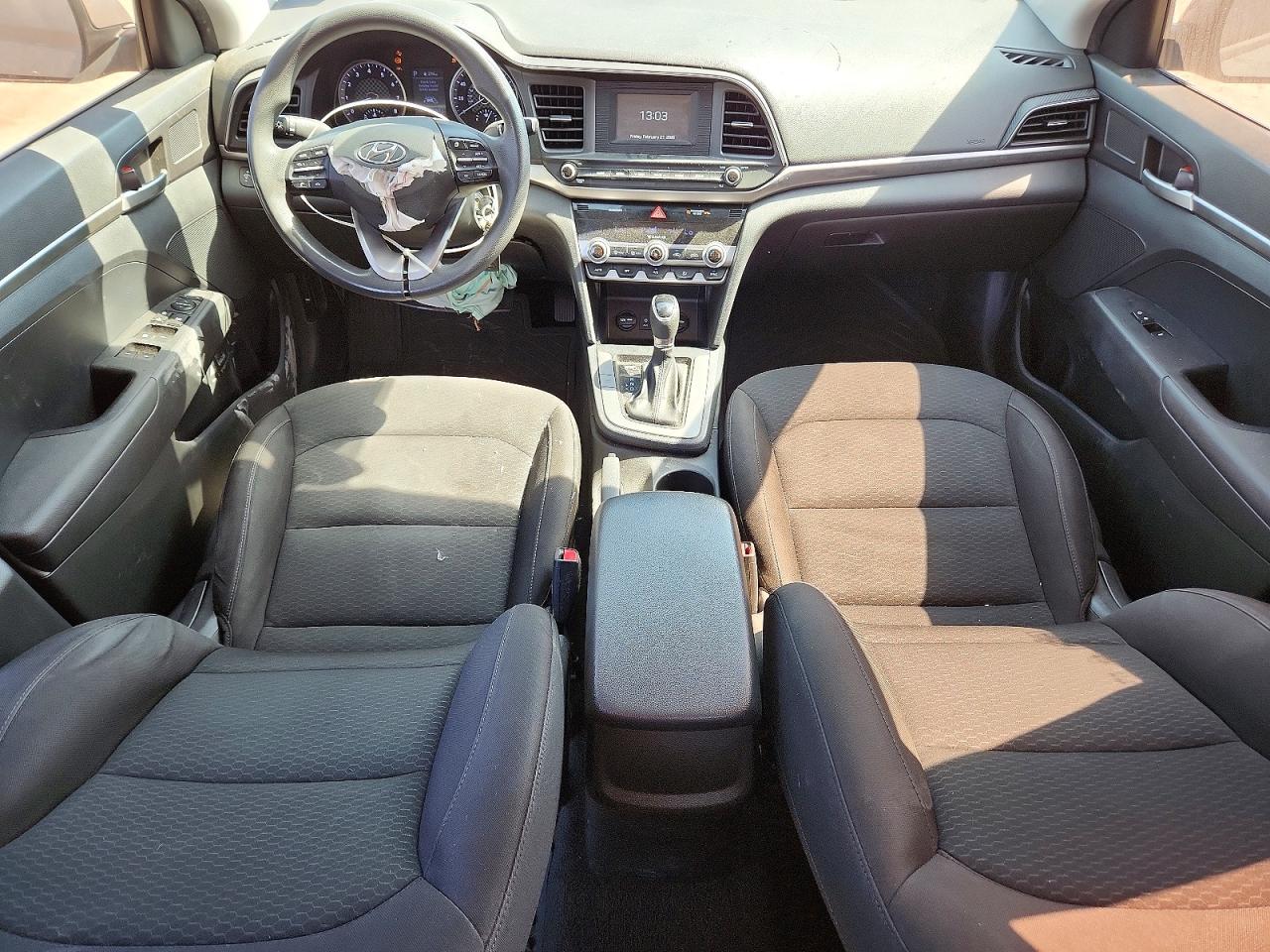 2020 HYUNDAI ELANTRA SE photo 15