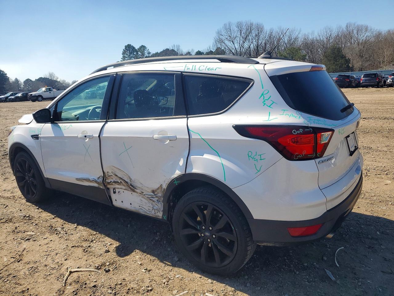 2019 FORD ESCAPE SE photo 3