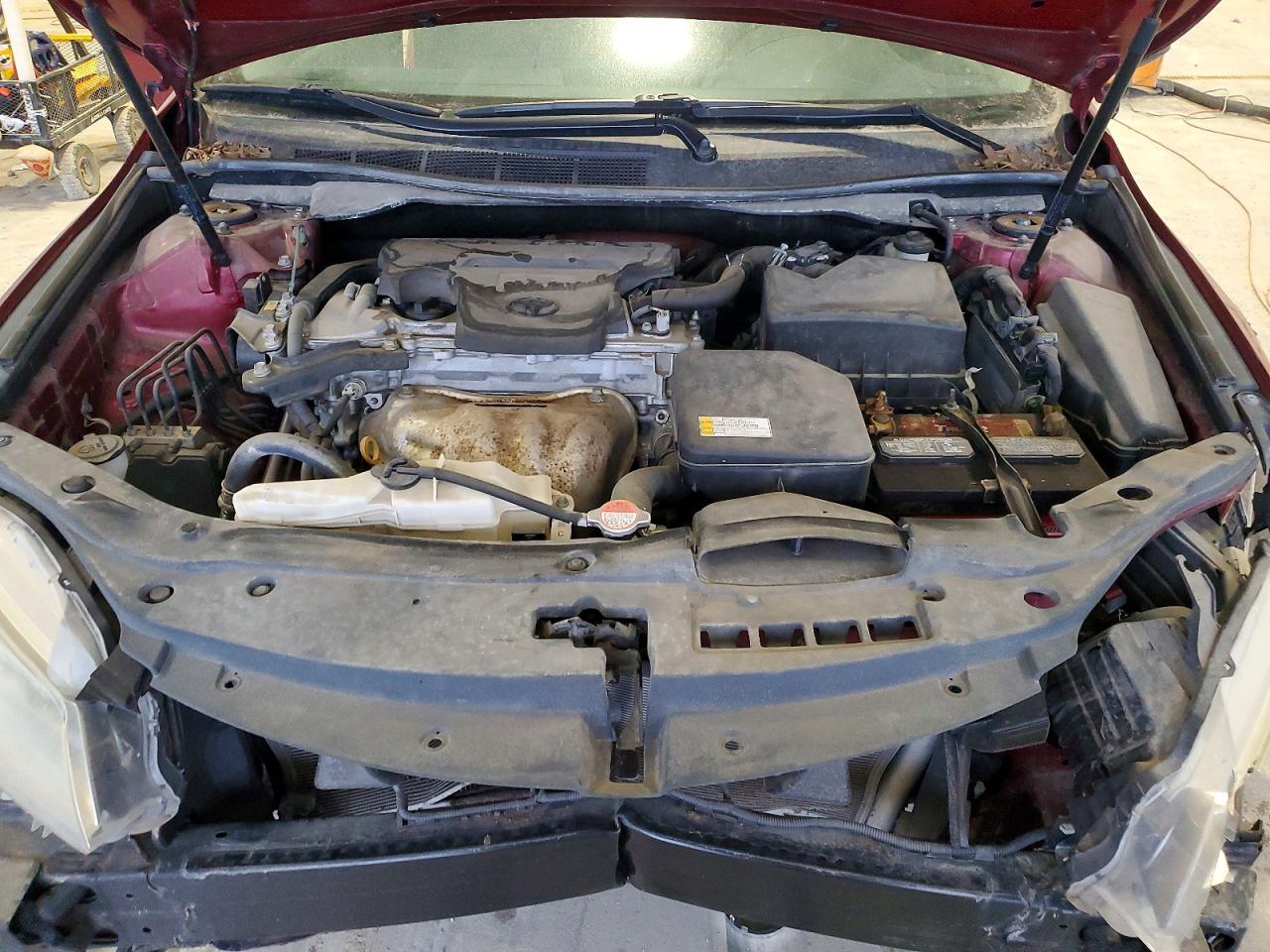 2016 TOYOTA CAMRY LE photo 11