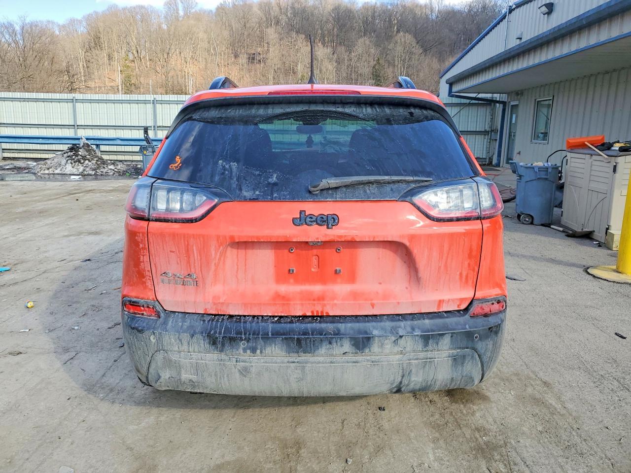 2021 JEEP CHEROKEE LATITUDE PLUS photo 6