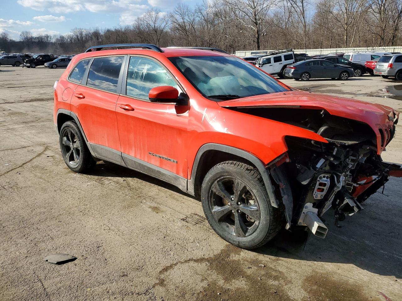 2021 JEEP CHEROKEE LATITUDE PLUS photo 4