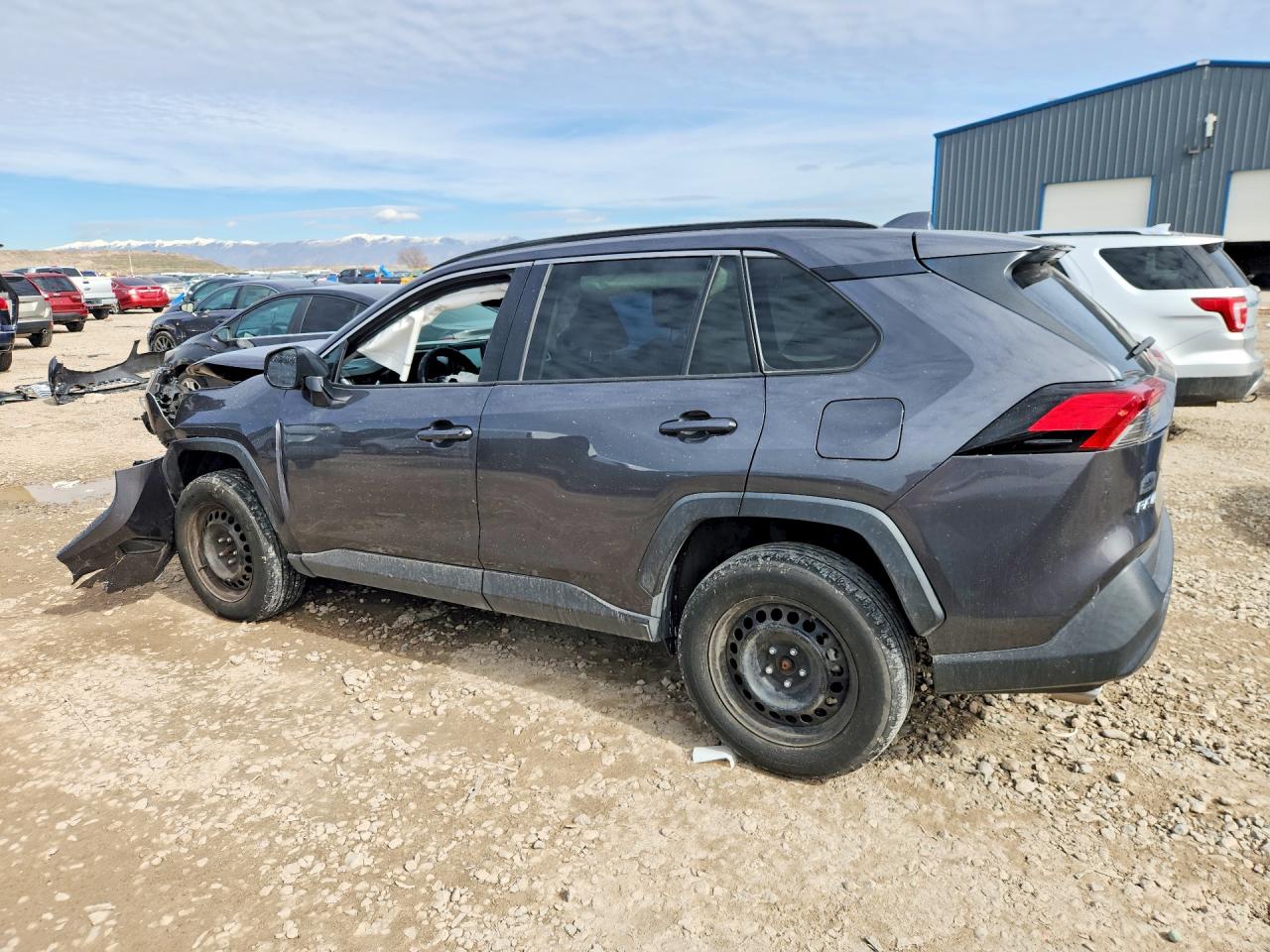 2019 TOYOTA RAV4 LE photo 2