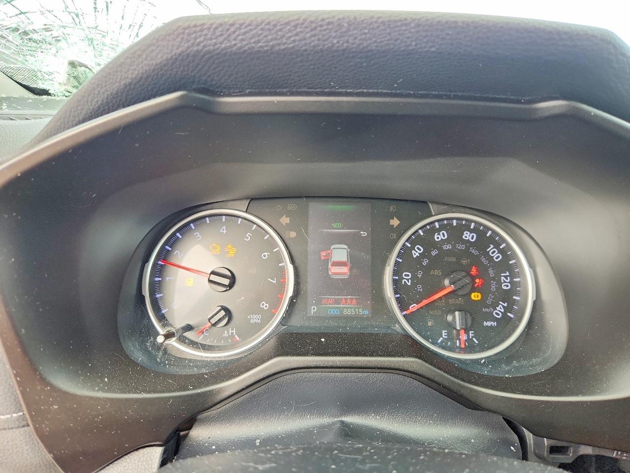 2019 TOYOTA RAV4 LE photo 9