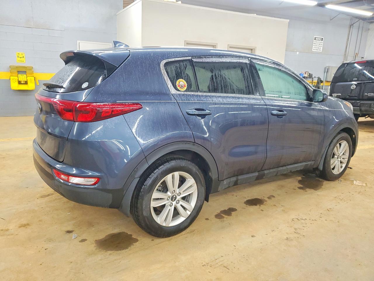2017 KIA SPORTAGE LX photo 5