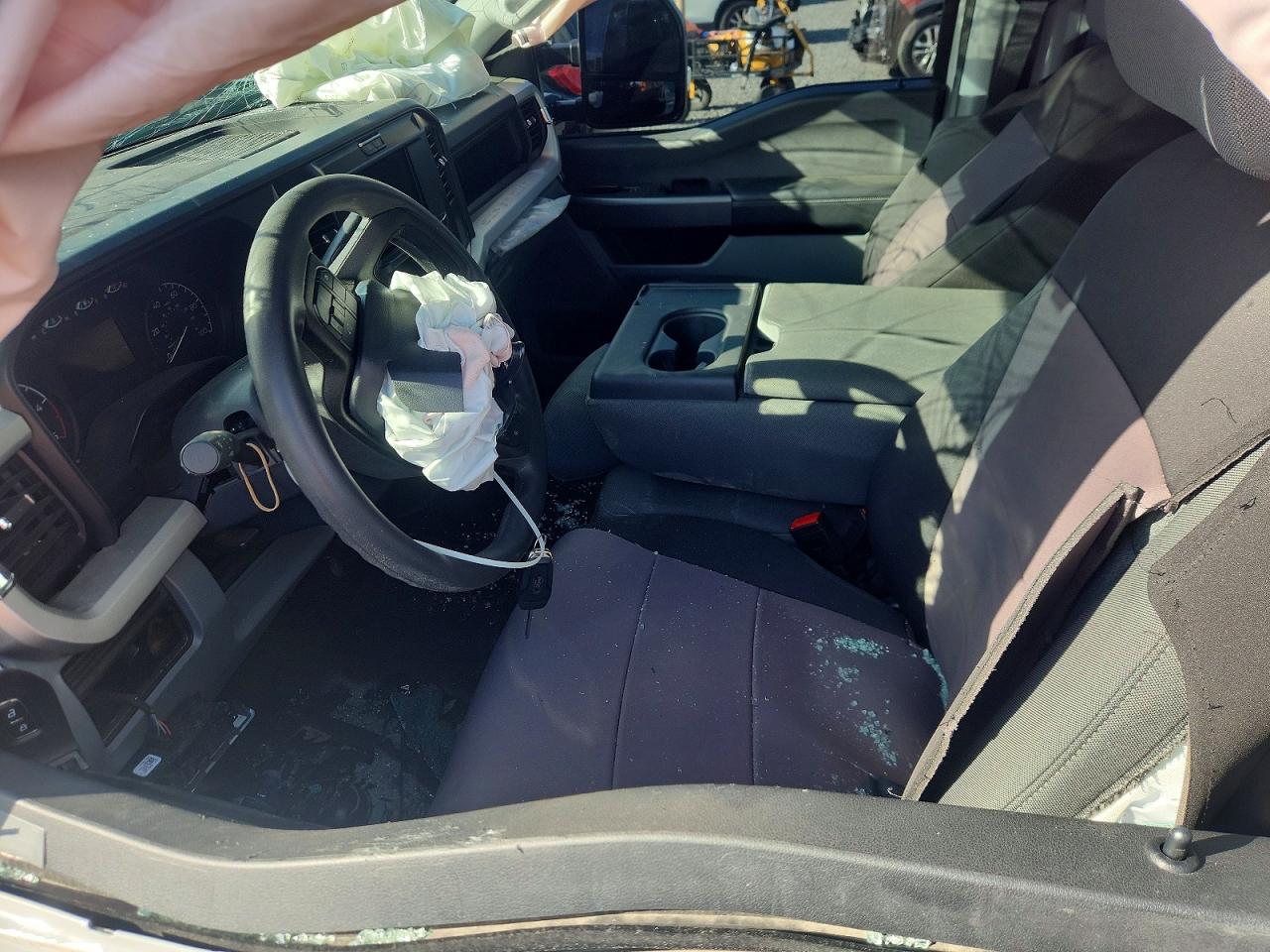 2025 FORD F350 photo 13