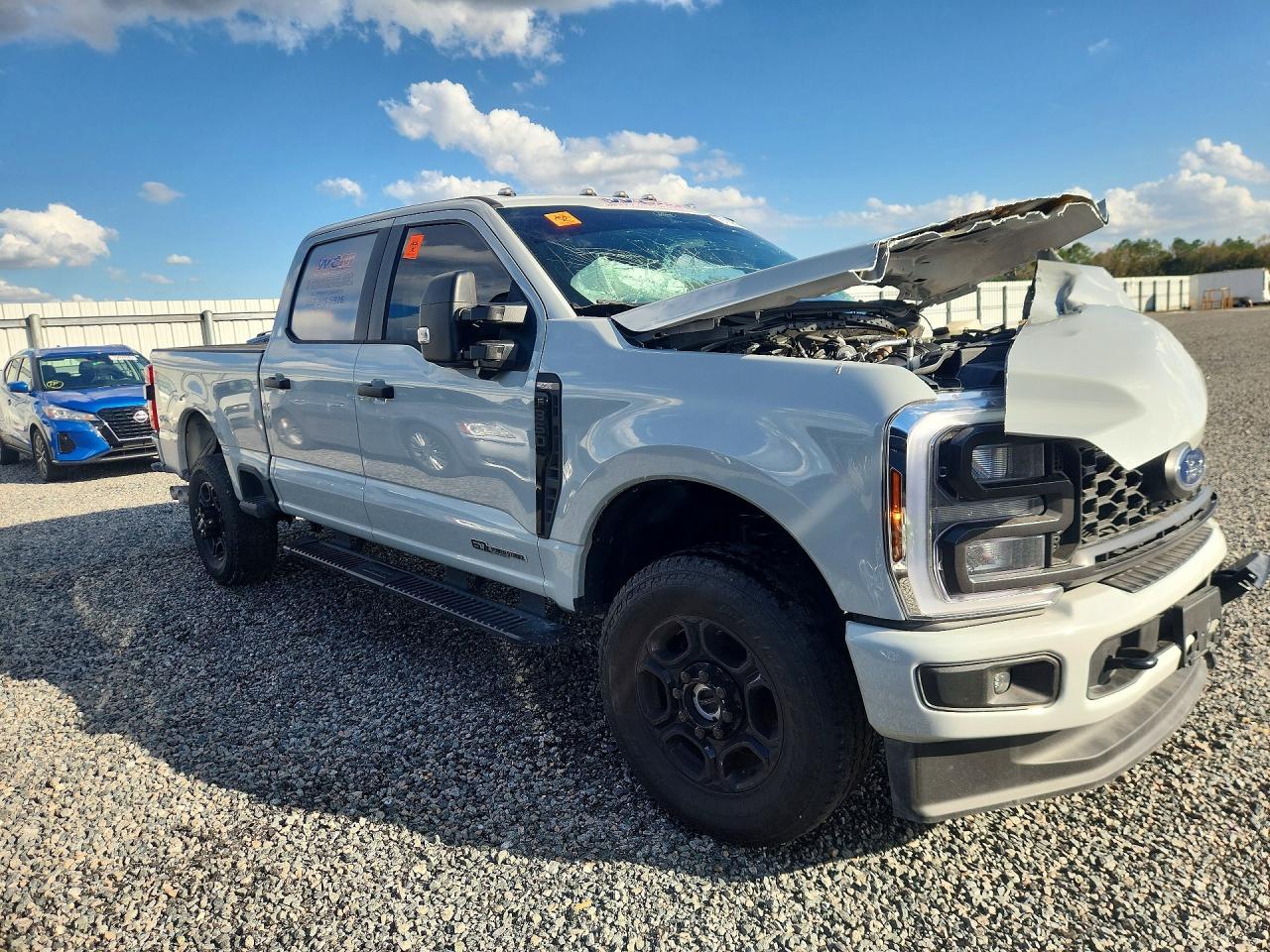 2025 FORD F350 photo 7
