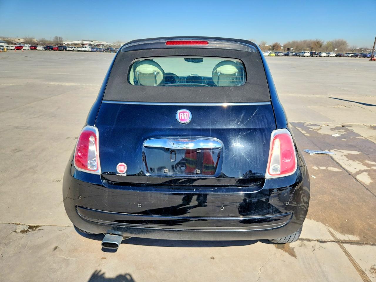 2017 FIAT 500 POP photo 6
