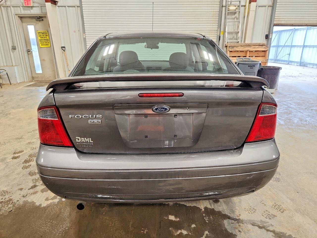 2007 FORD FOCUS ZX4 photo 11