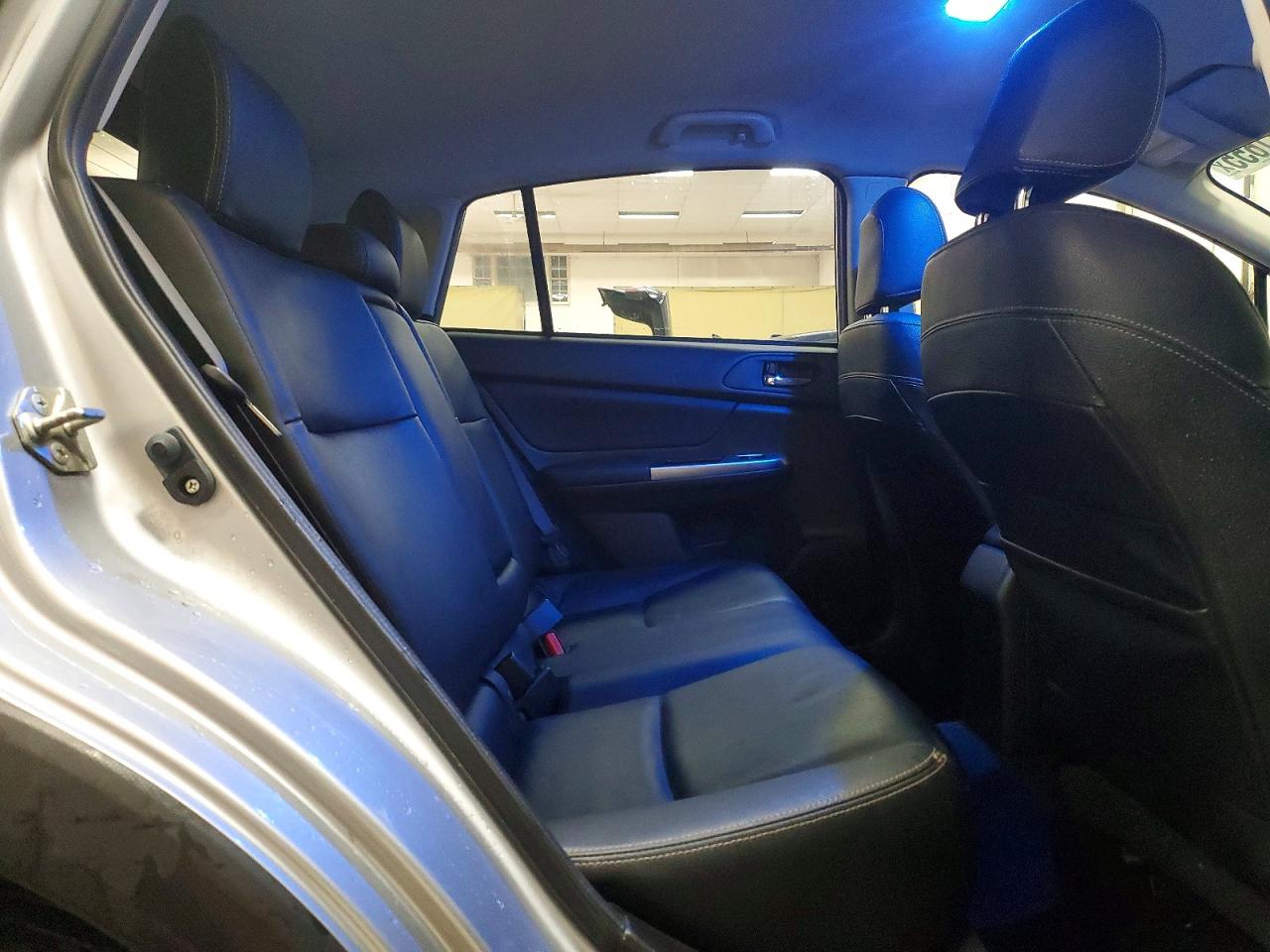 2015 SUBARU XV CROSSTREK 2.0 LIMITED photo 10