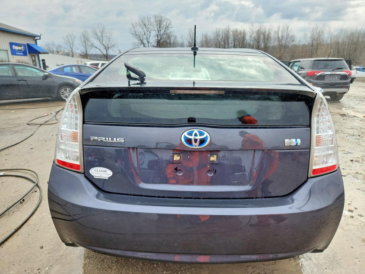 2011 TOYOTA PRIUS FOUR photo 6