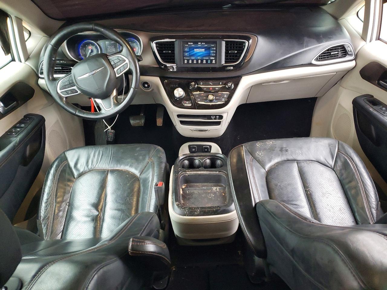 2019 CHRYSLER PACIFICA TOURING L photo 15