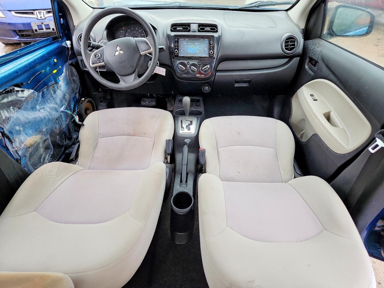 2018 MITSUBISHI MIRAGE G4 ES photo 8